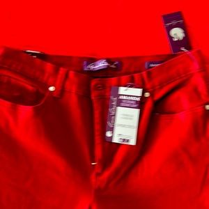 Gloria Vanderbilt jeans